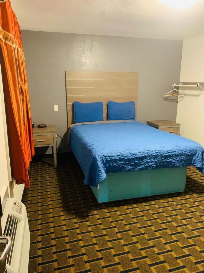 Relax Inn Motel Kountze Exterior photo