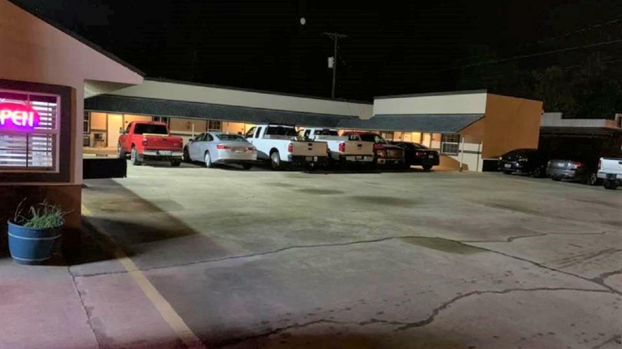 Relax Inn Motel Kountze Exterior photo